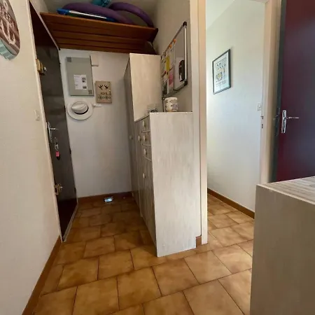 2 Pieces Avec Piscine, Proche Et Commodites - - Fr-1-225-777 Apartment *